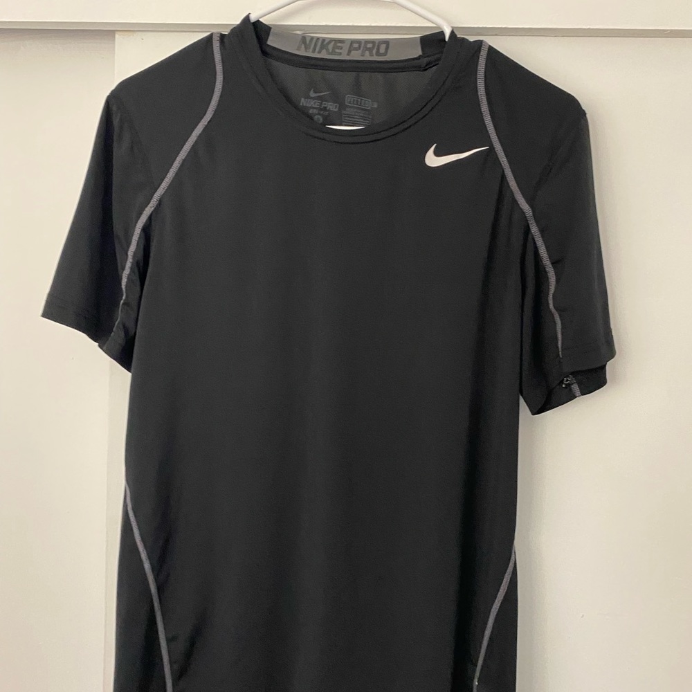 Nike pro running tee